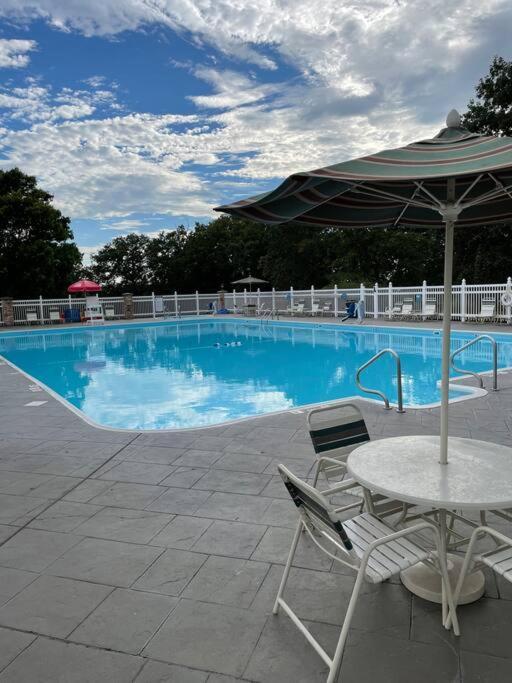 Penthouse Suite At Holiday Hills Book Today ブランソン エクステリア 写真